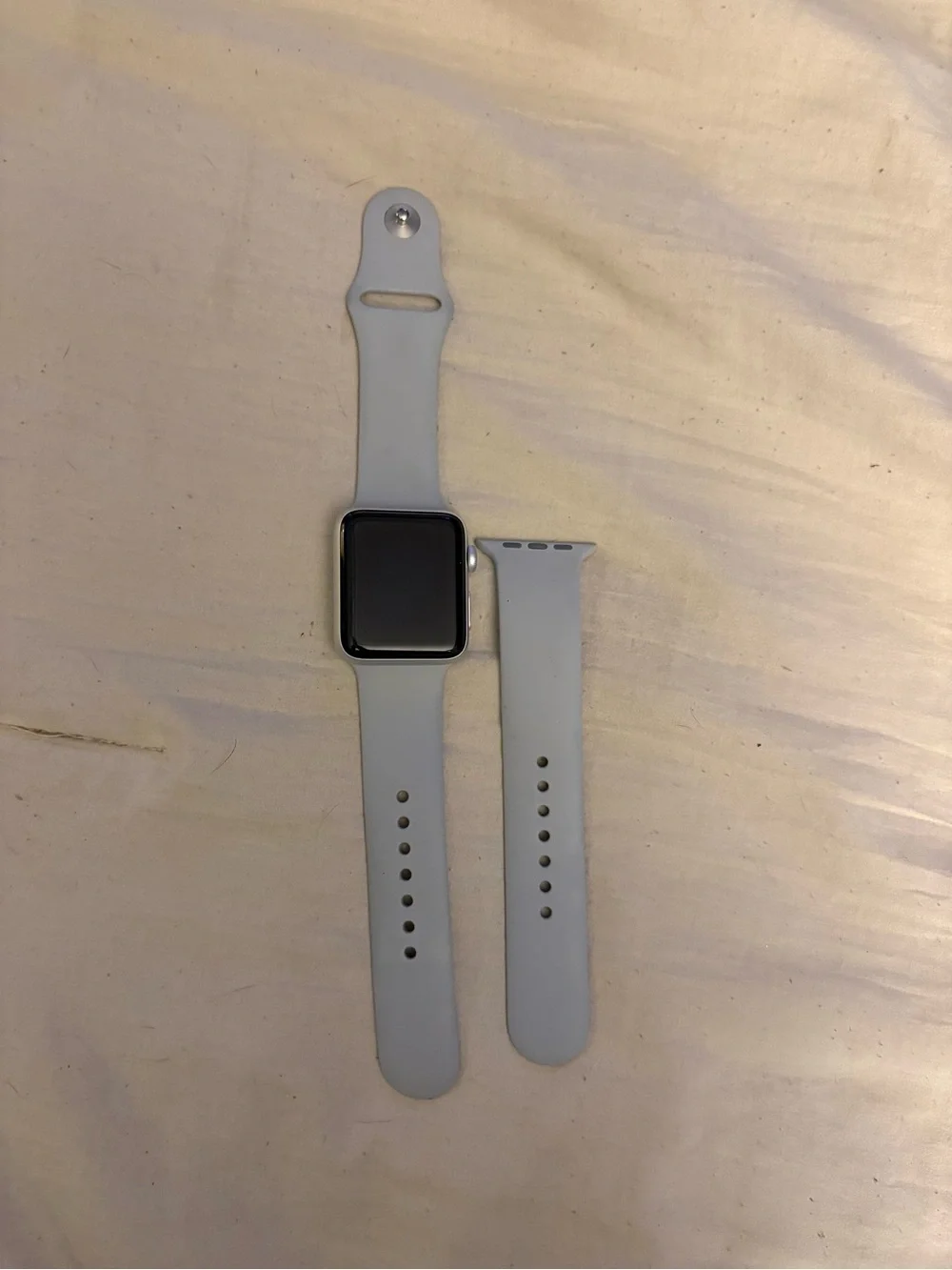 Apple Watch Series 3 42mm Silver Aluminum + Gray Sport Band